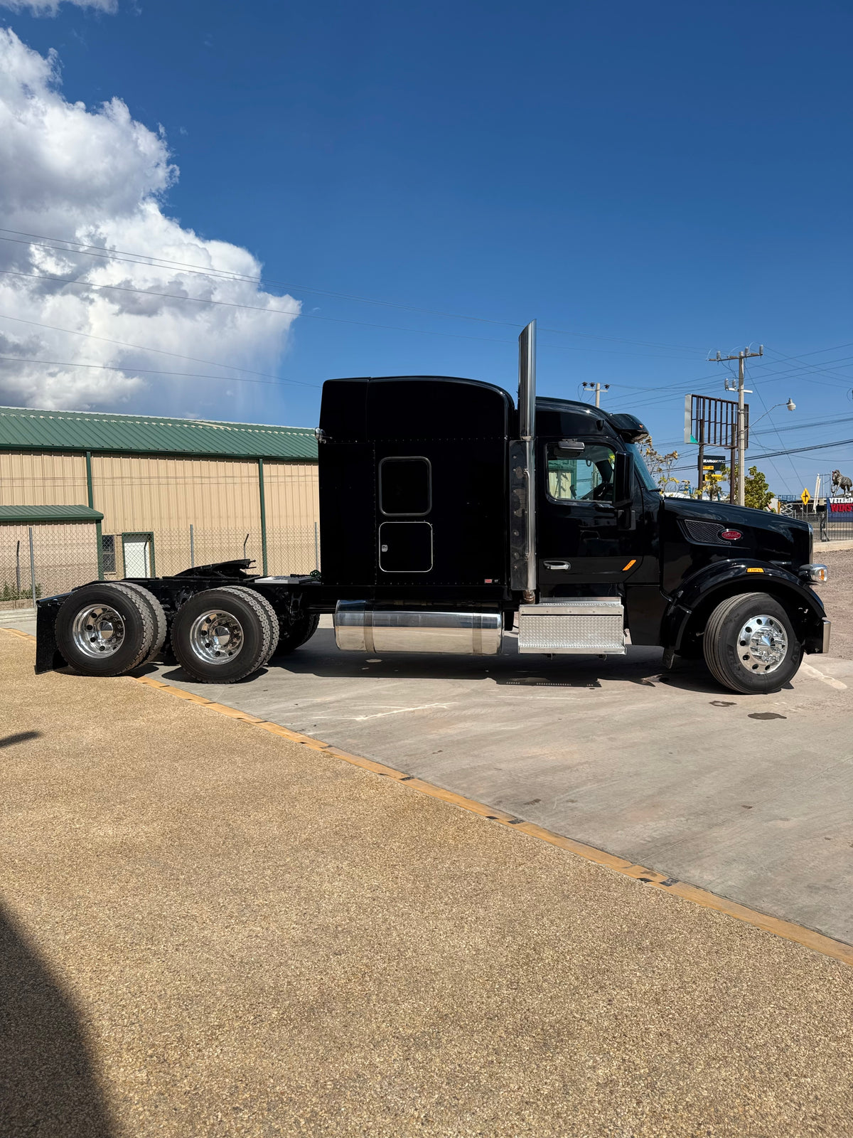 2020 Peterbilt 567