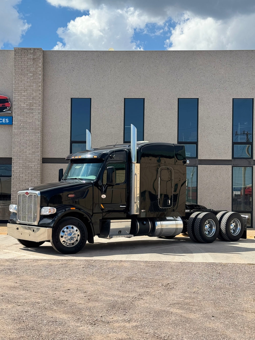 2020 Peterbilt 567