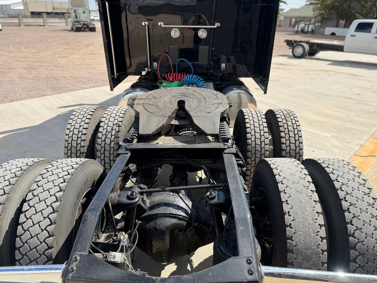 2020 Peterbilt 567