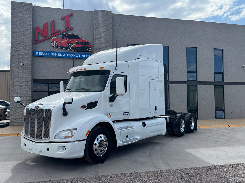 2017 Peterbilt 579